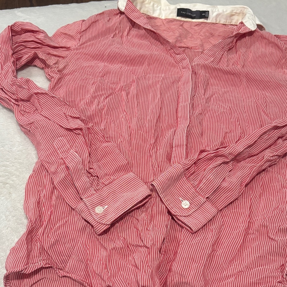 ⭐️2/$10 - Red Striped Dress Shirt